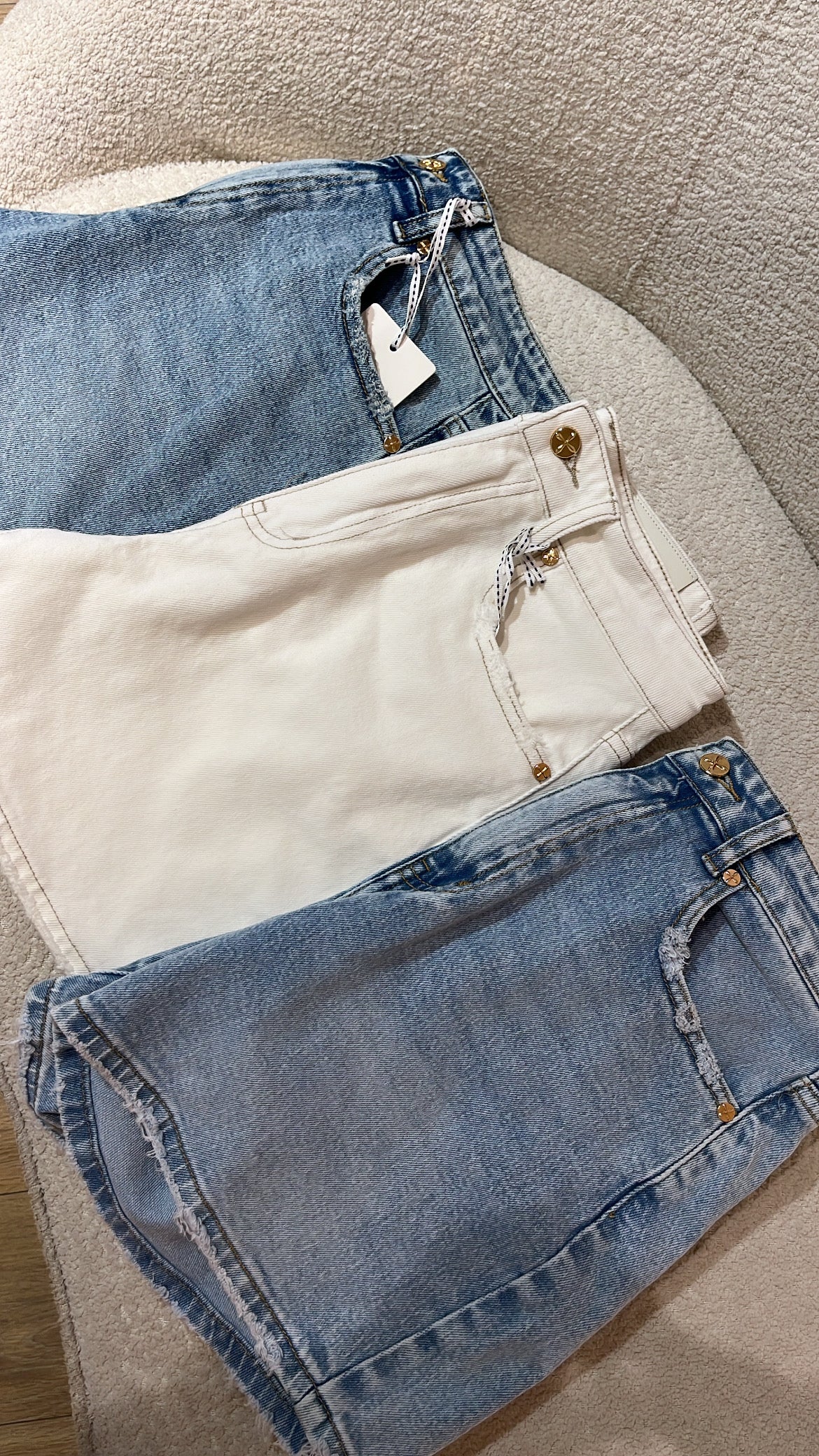 Short Queen Hearts Gold Dark Denim