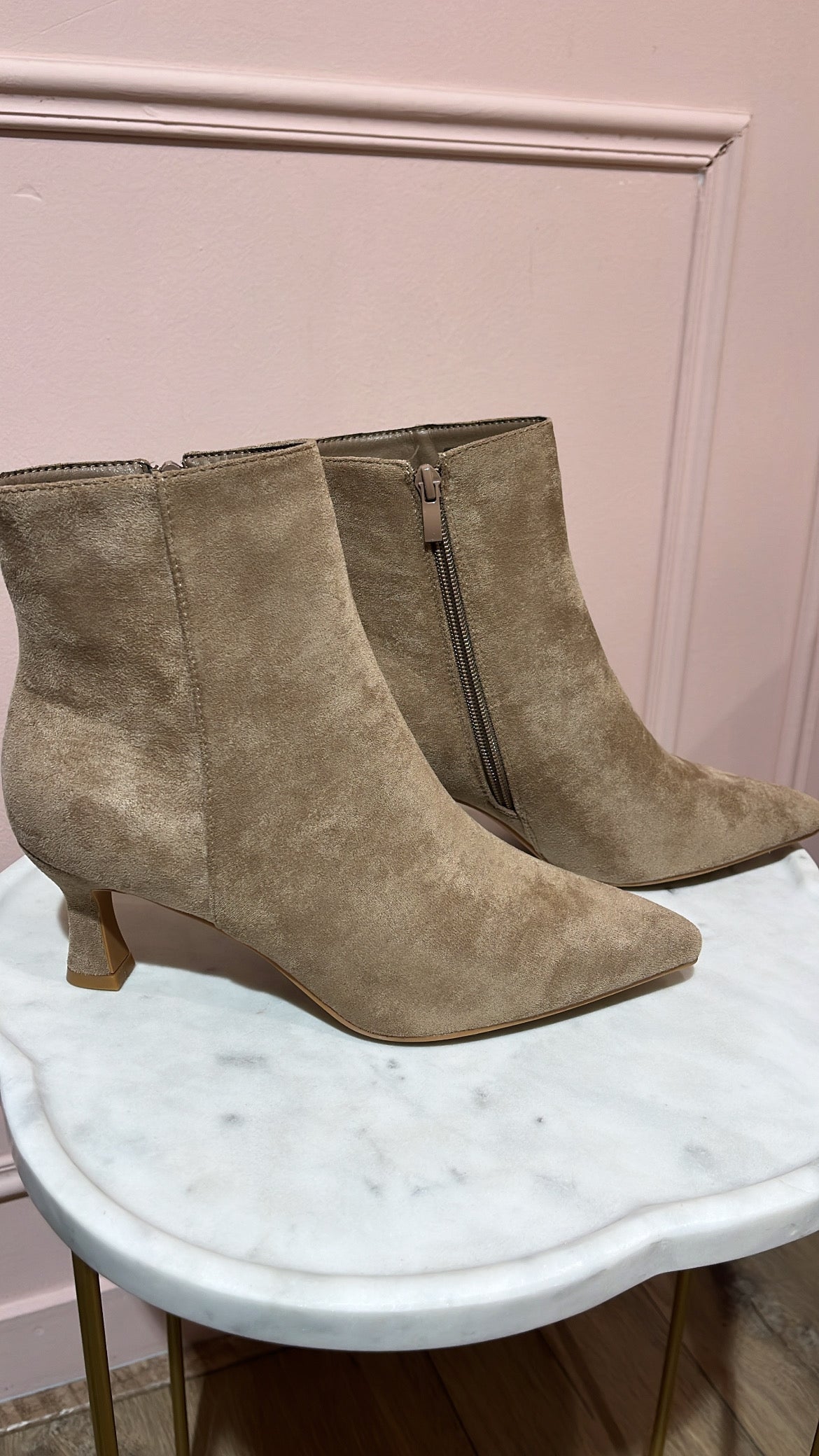 Laars Zara Beige