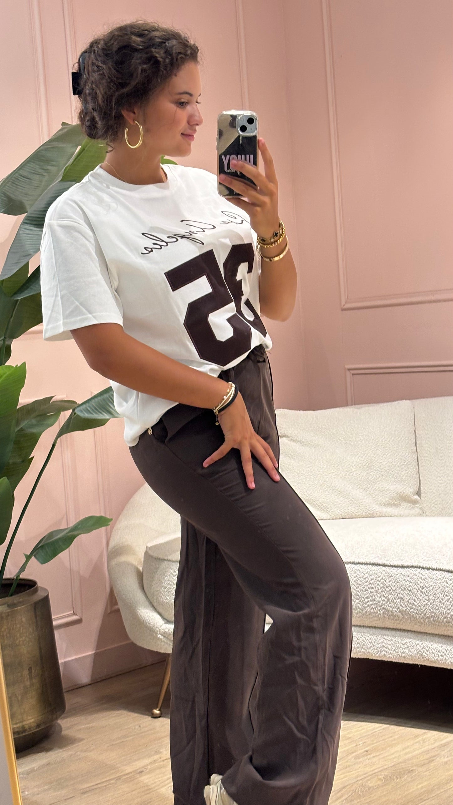 Bella Broek Brown