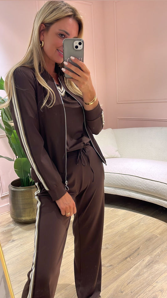 Sporty Chic Pants