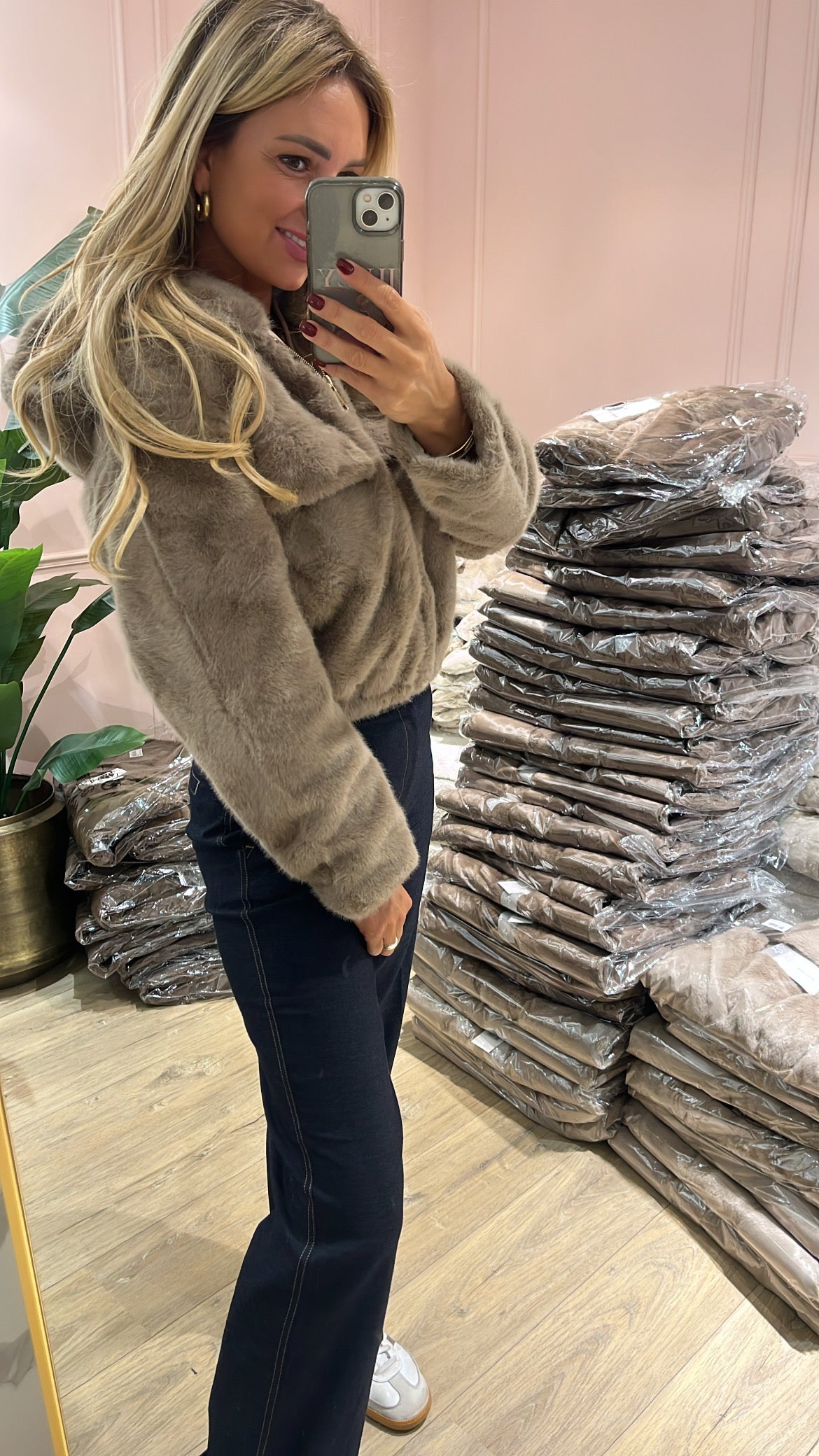 Faux fur Jas Lieke Taupe