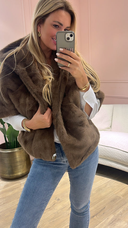 Jas Elise Taupe Faux Fur
