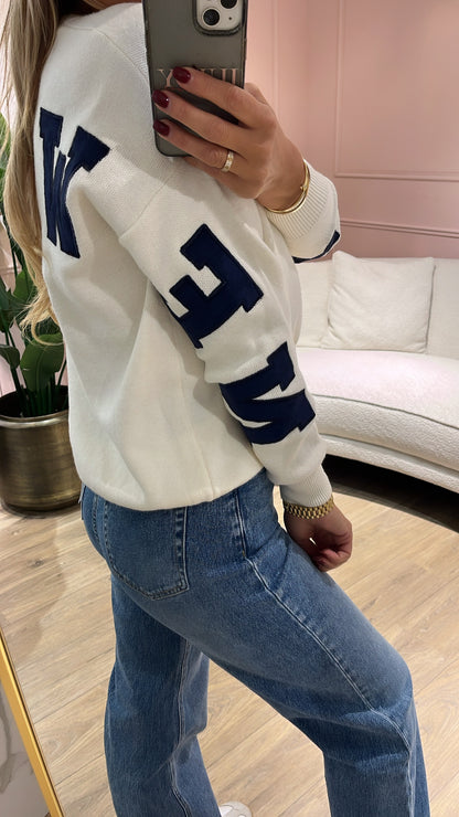 Trui New York Creme Donker Blauw