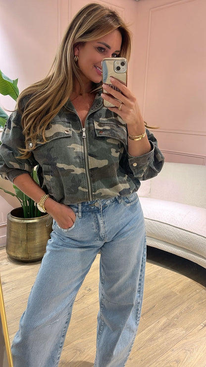 Rebel Camo Bomber🔥