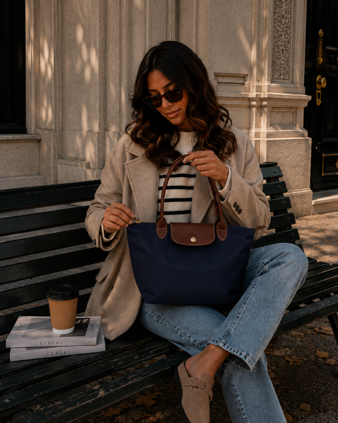 The Daily Tote - navy