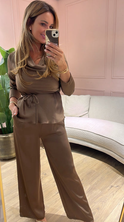 Olivia Set - taupe