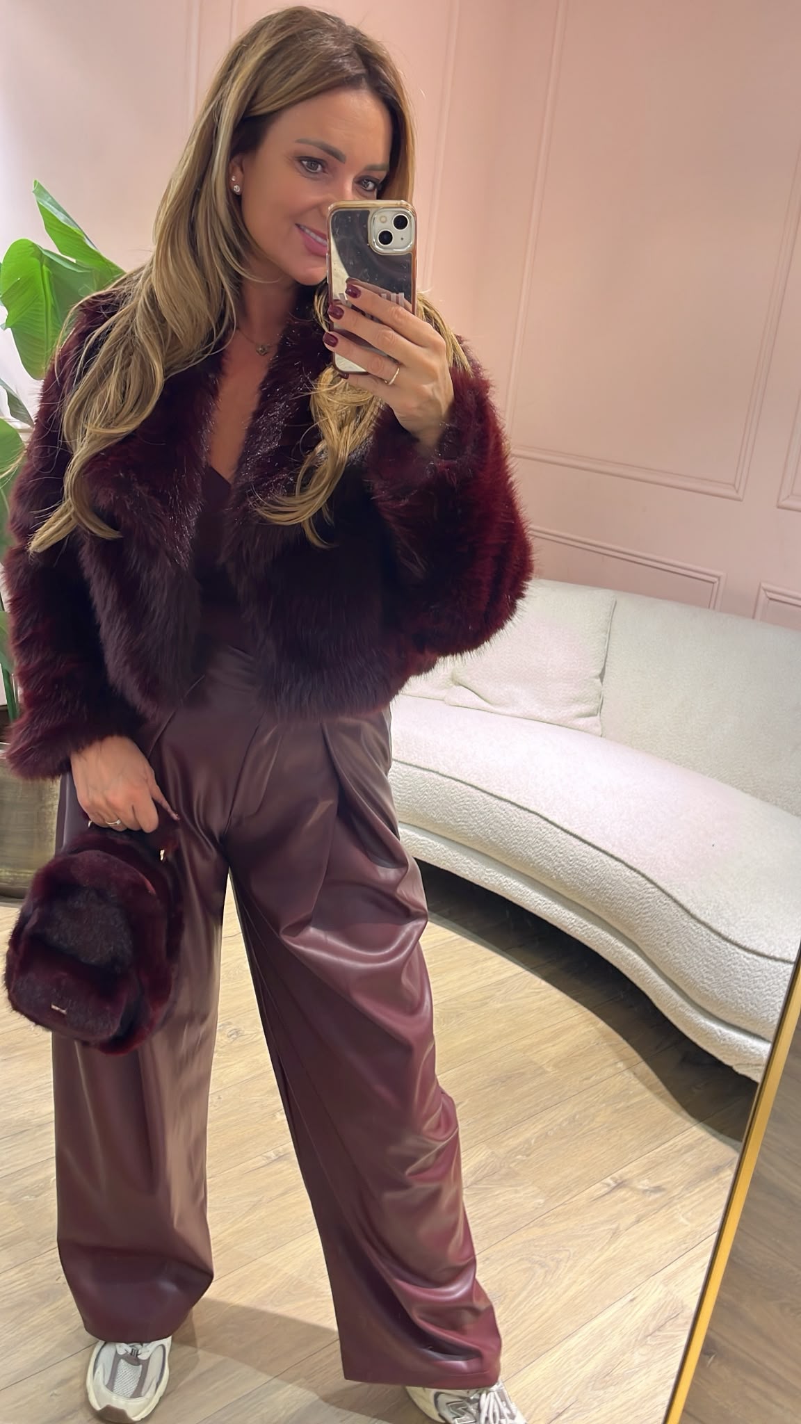 Olivia Faux Fur Jacket - burgundy