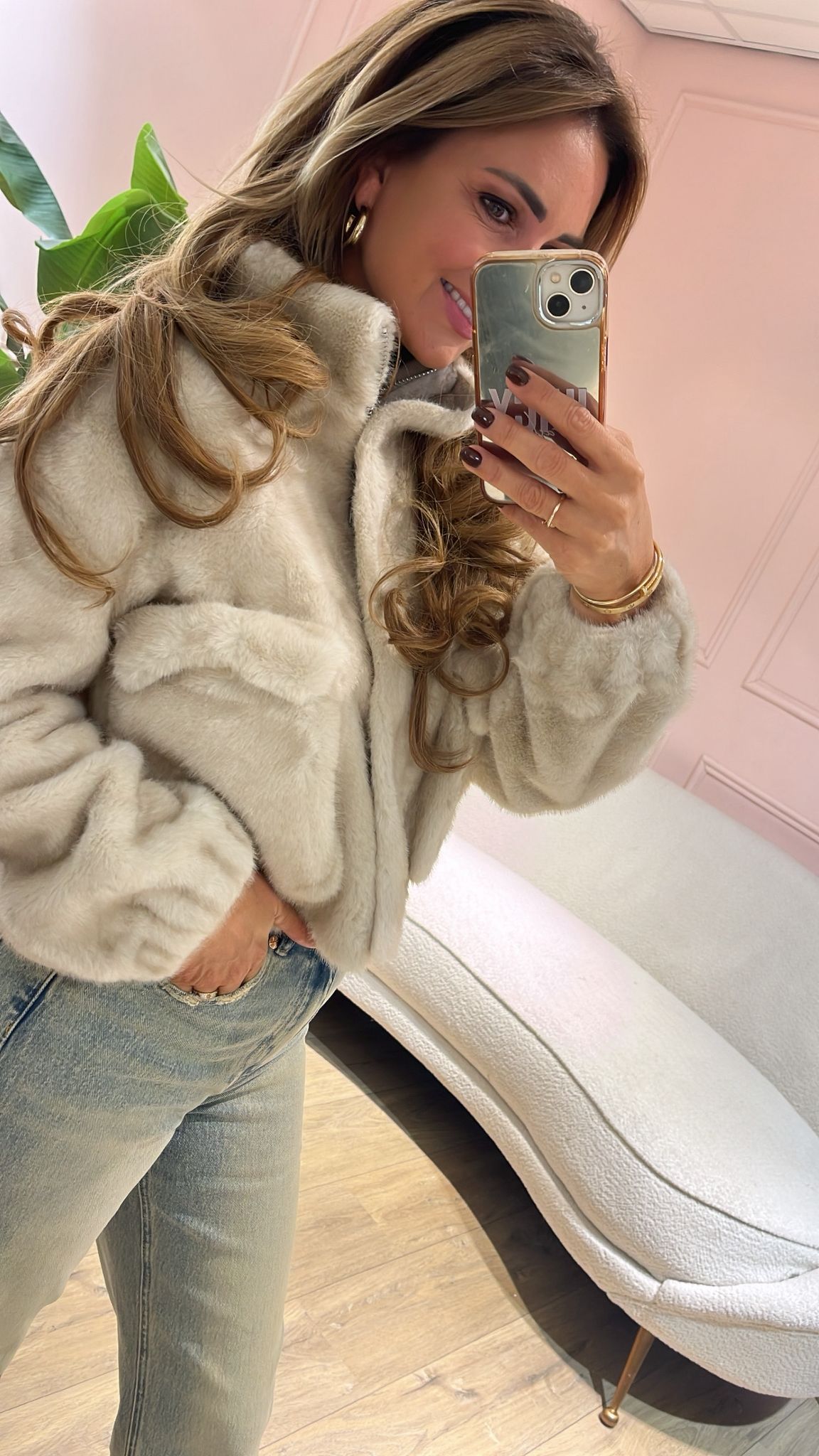 Faux Fur Jacket  - creme 🤍