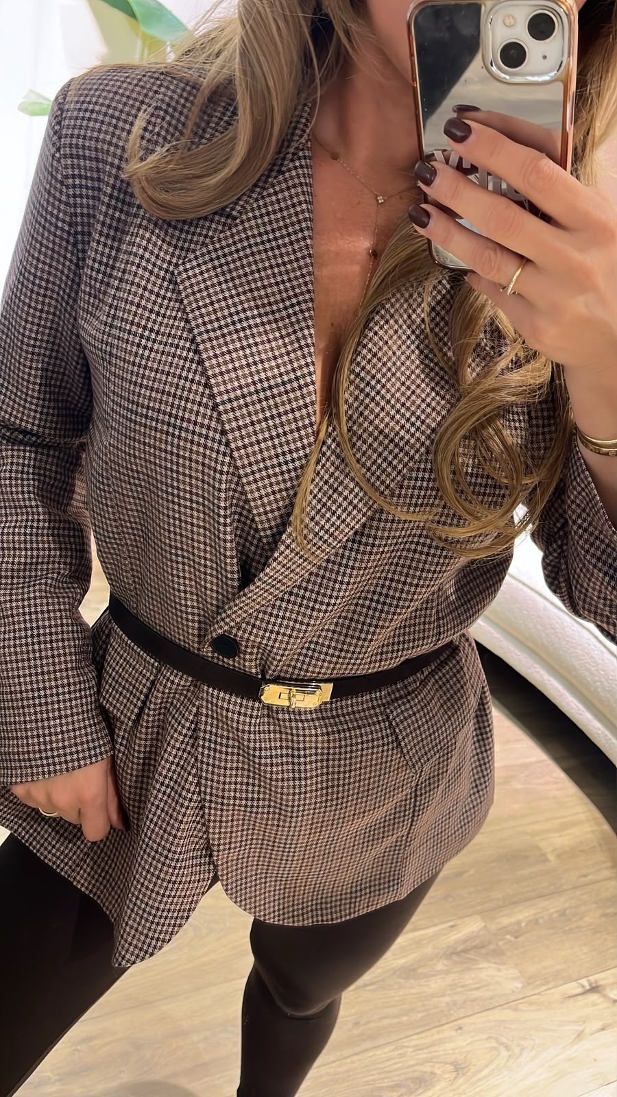 Classy Check Blazer 🤎