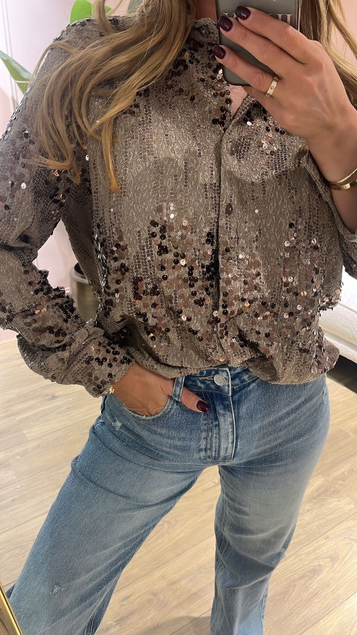 De Aurelia Sequin Blouse – Beige